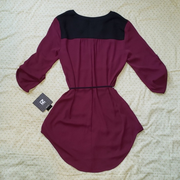 Iz Byer Raspberry tunic blouse - Picture 3 of 4